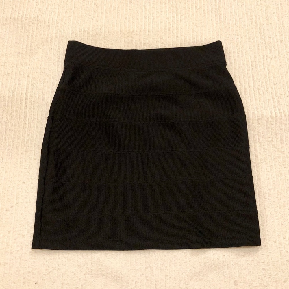 Divided by H&M | Black Sectioned Mini Skirt